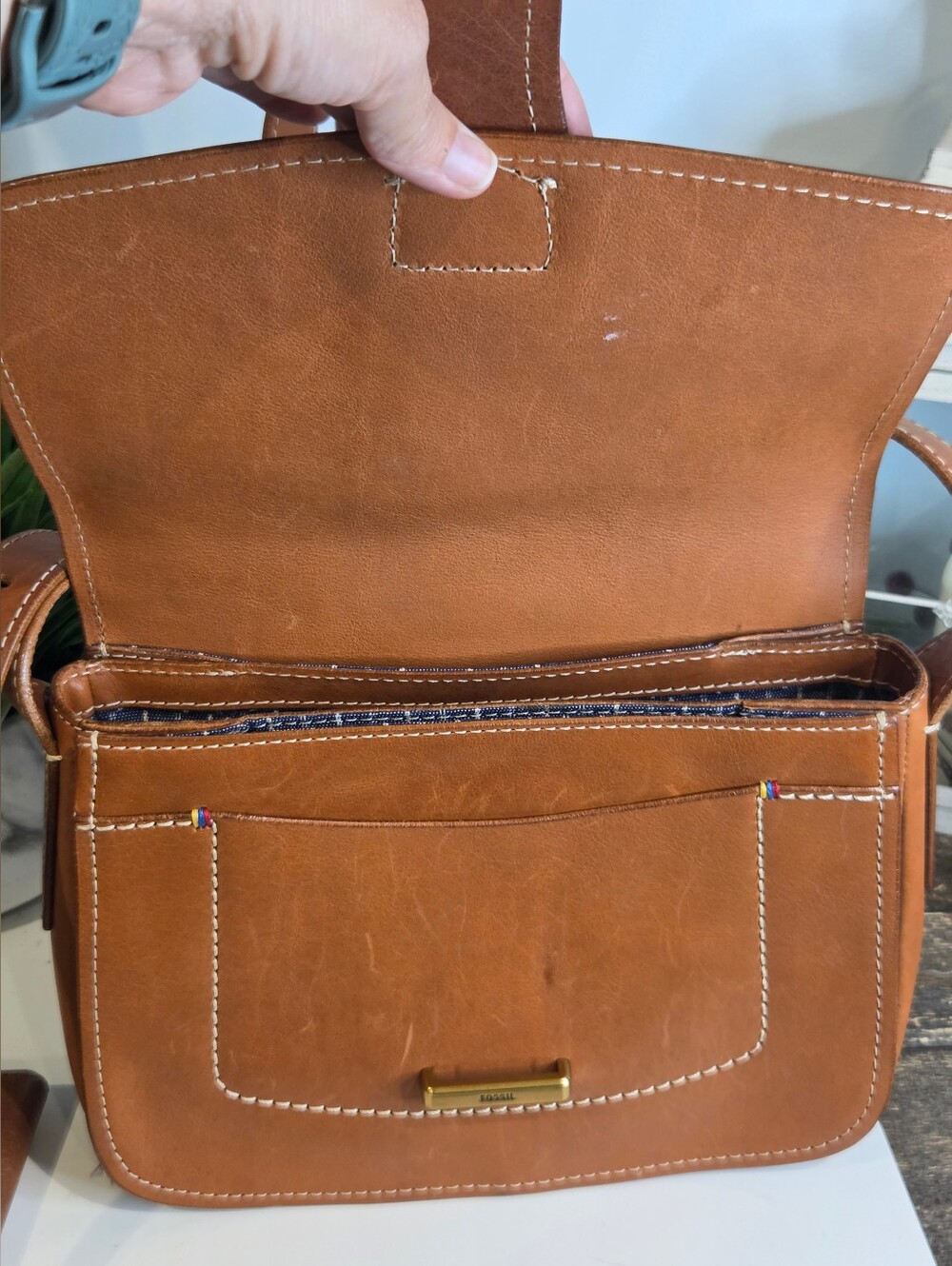 Fossil Tremont Flap Crossbody Handbag and Fossil Brown Leather Wallet. - Picture 12 of 16